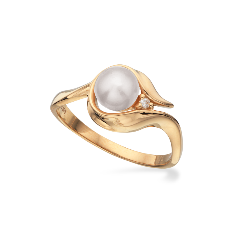 14 Karat Guld Ring med Ferskvandsperle og Diamant