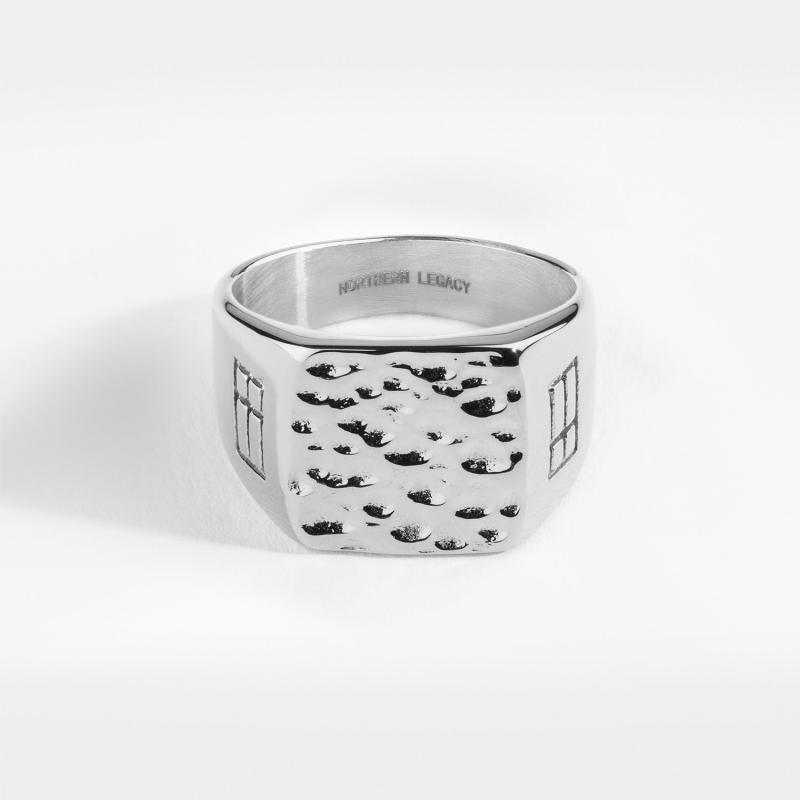 Thor Signatur Sølvtonet Ring – Mytologisk Elegance