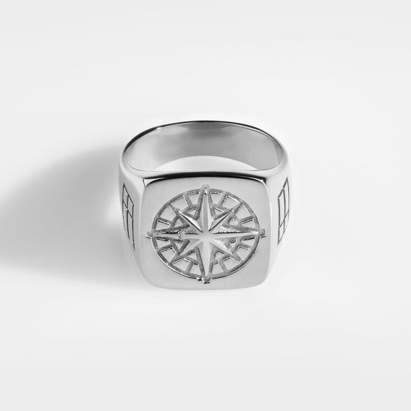 Sølvtonet Oversize Ring til Mænd - Unik Stil!