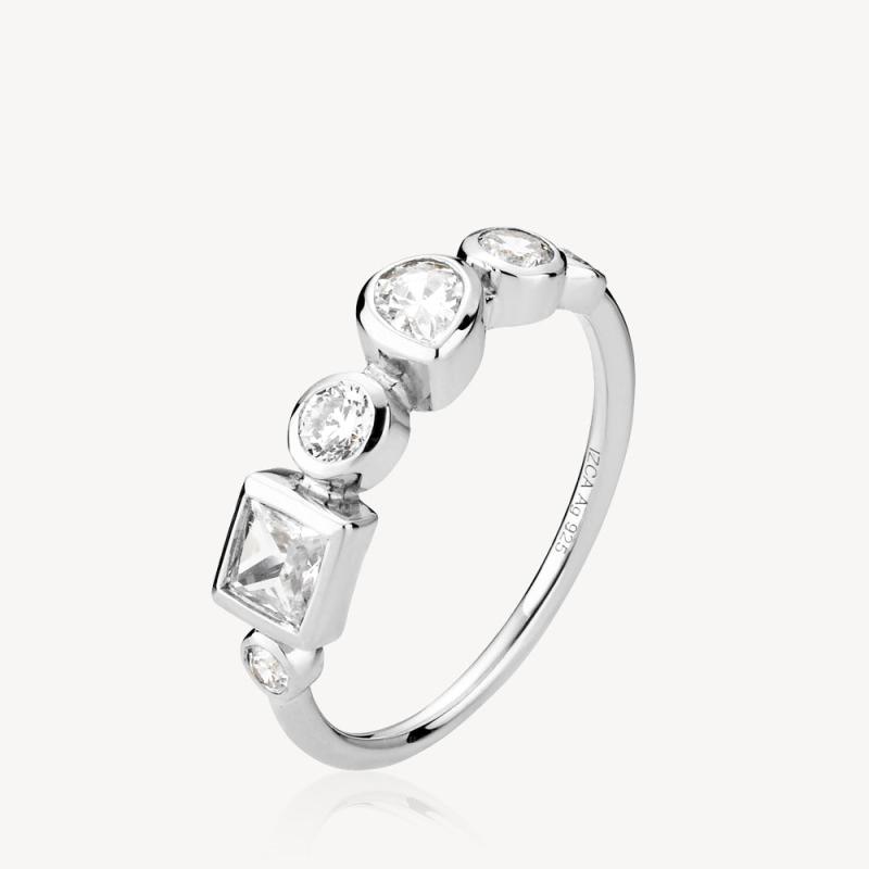 Sølv Aya Ring med Zirkoner - Elegant Design