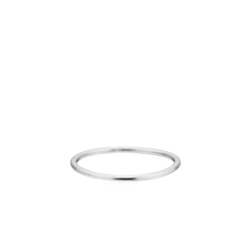 Sølv Circle Ring fra Sistie - Enkel og Elegant