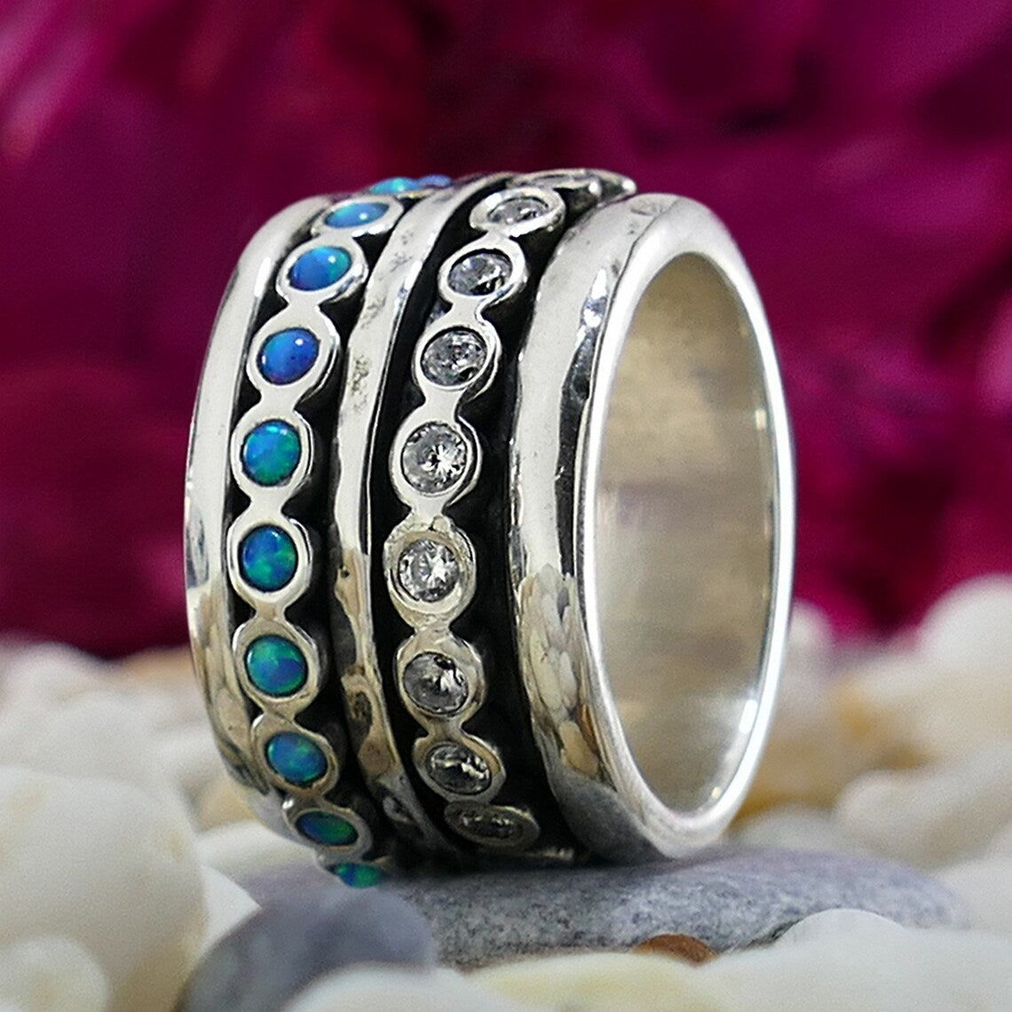 Bred Spinner Ring Sølv Med Opal Cubic Zirconia - Niibuhr Jewelry Fingerringe